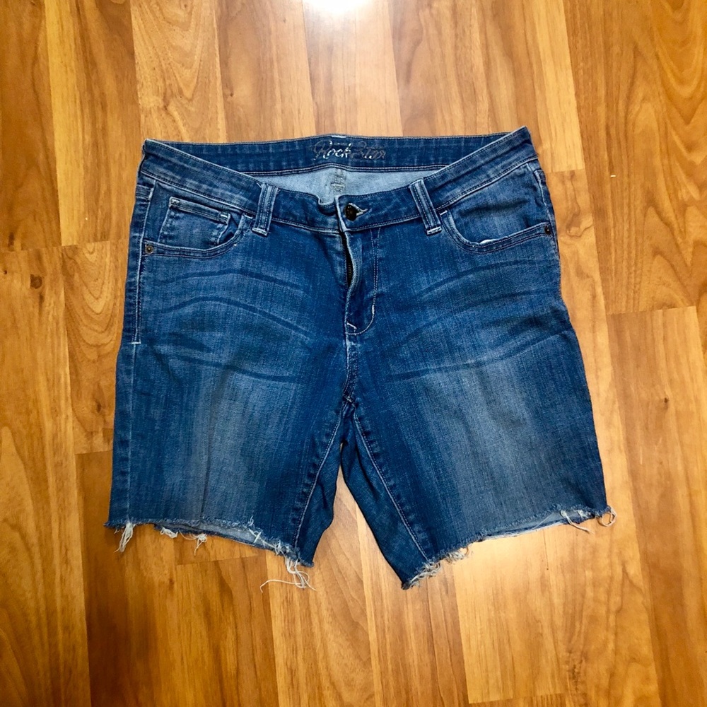 SHORTS
